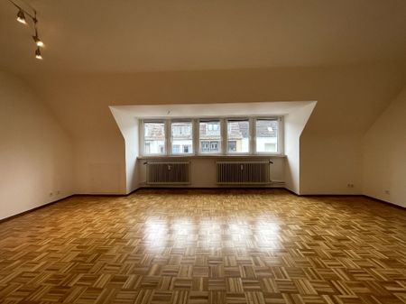 MÖBILIERTE 3 ZIMMER MASSIONETTE WOHNUNG IN KREFELDS INNENSTADT ZU VERMIETEN! - Foto 4