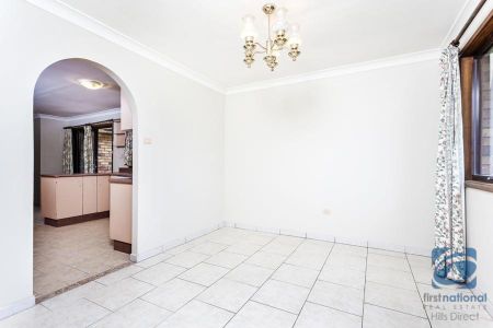 Spacious Family Home - Photo 2