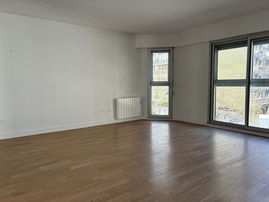 Location Appartement 2 pièces 52m² PARIS 15ème - Photo 1