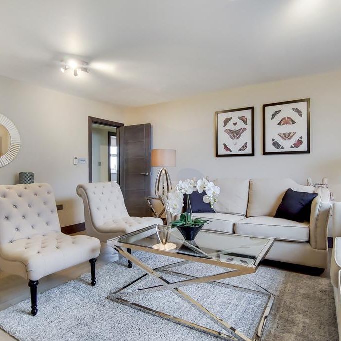 3 bedroom apartment to rent - Photo 1