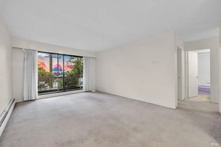CEDARDALE COURT — 1 Bed 1 Bath B - CEC - Photo 4