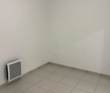 location Appartement T2 DE 49.8m² À ONDRES - Photo 3