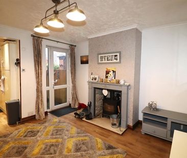 2 BED End of terrace house To rent - Photo 6