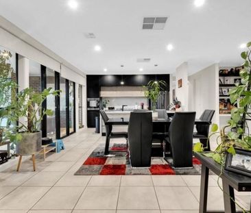 21 Faulding Avenue, Munno Para - Photo 1