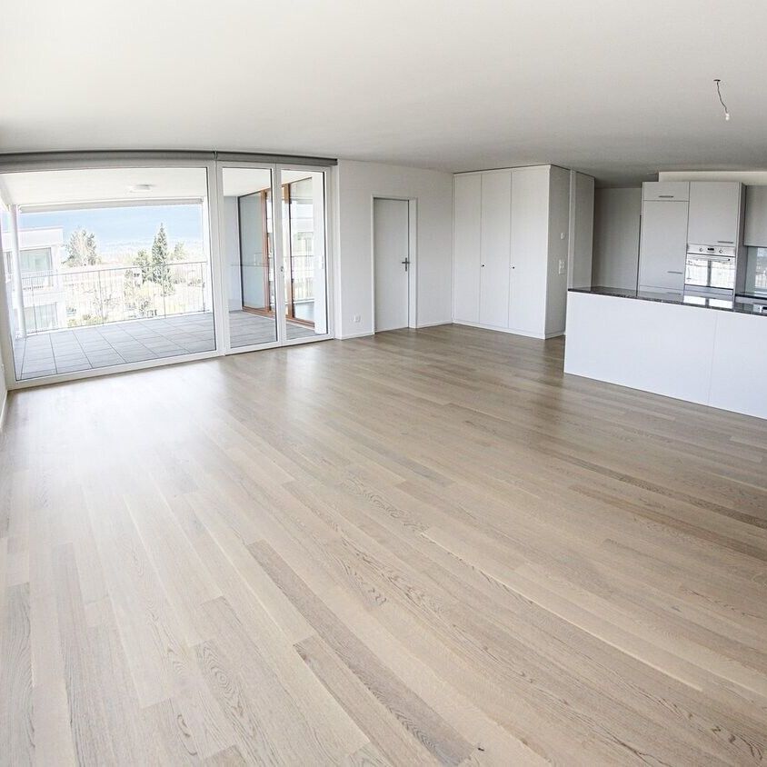 High-quality 3 1/2-room attic apartments in Langenthal - Photo 1