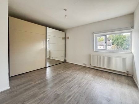 3 bedroom house to rent Woodfields, Christleton, Chester, CH3 - Photo 3