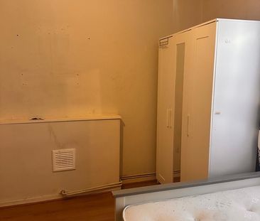 Room in a Shared Flat, Arne House, SE11 - Photo 5