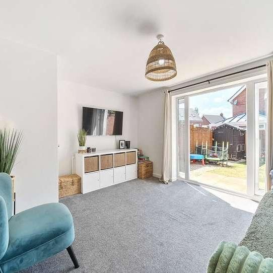 Cowslip Drive, Bishops Cleeve, Cheltenham, Gloucestershire, GL52 - Photo 1