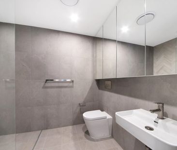 Luxurious Courtyard Apartment | Eastern Aspect - Photo 2