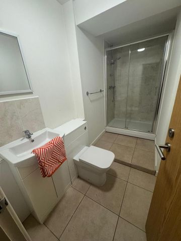 Studio to rent - Photo 5