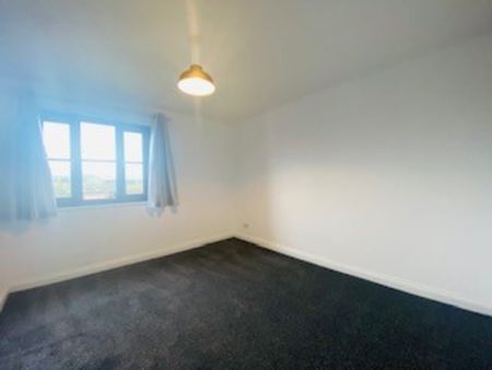 2 bed apartment to rent in River Meadows, Water Lane, EX2 - Photo 2