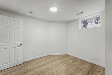 For Lease - 332 Harvie Road Unit# Lower, Barrie, Ontario - Photo 4