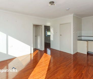 Offering A Modern But Affordable Living On The Doorstep Of Wagga's Central Precinct - Photo 4