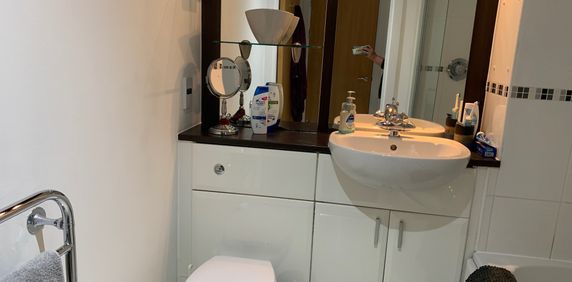 2 bedroom apartment to rent Masshouse Plaza, Birmingham, B5 - Photo 2