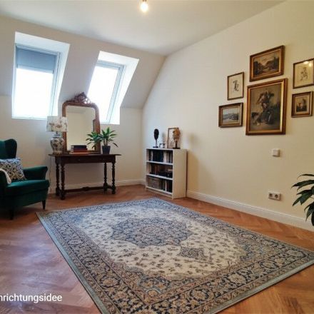 Moderne 4-Zimmer-DG-Wohnung mit hofseitigem Balkon - Photo 1