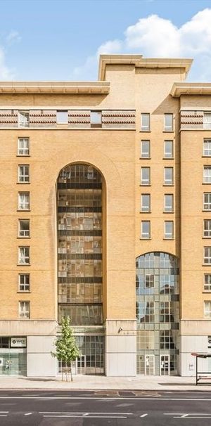 Commercial Road - Photo 2