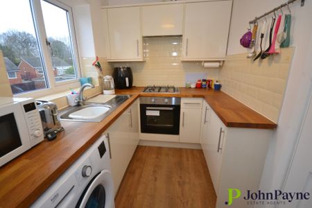 Sunnybank Avenue, Stonehouse Estate, Coventry, CV3 4DR - Photo 5