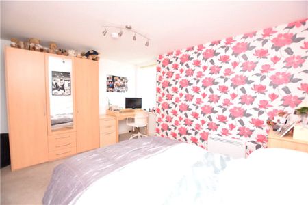 Flat 5, Platform One, Station Approach, Leeds, West Yorkshire, LS5 3RY - Photo 4