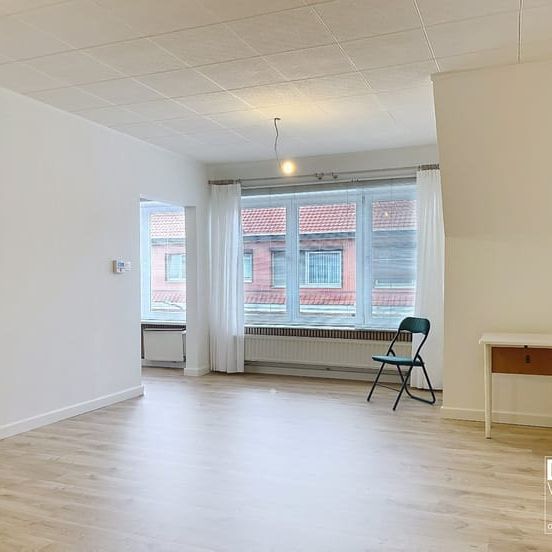 Appartement te huur - Photo 1