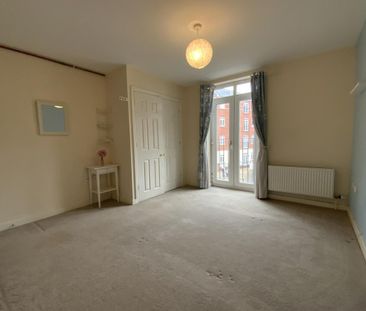 Dickens Heath, Solihull B90 1UA - Photo 6