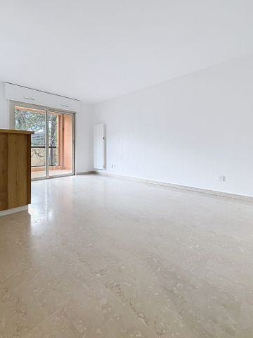 Location Appartement 2 pièces 34m² MOUGINS 06250 - Photo 4