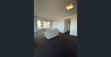 2 Bedroom Apartment Near Burwood Station - Photo 2