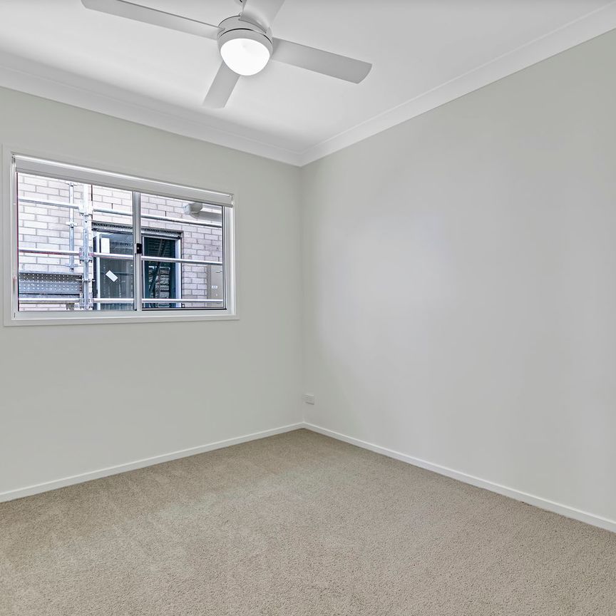 4-Bedroom Family Home - Photo 1