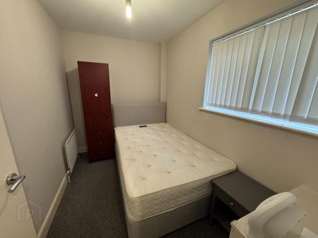 910 College Court Central, 56 King Street, Belfast, BT1 6BZ - Photo 3