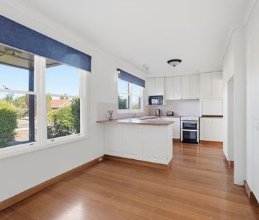 Four bedroom home in a great location - Photo 6