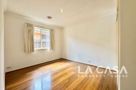 1 Ayrton Street, Gungahlin ACT 2912 - House For Rent | Domain - Photo 5