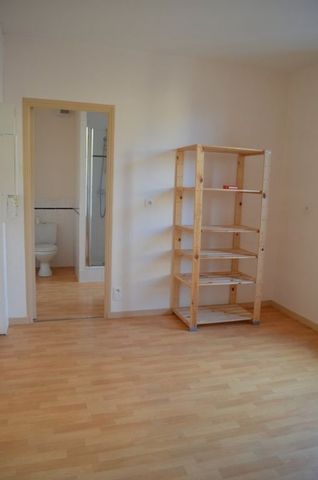 Location Appartement 2 pièces 35m² - Photo 4