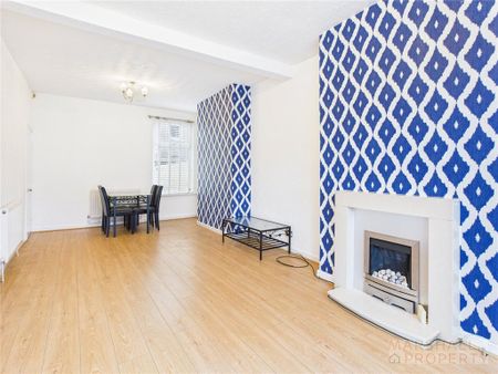 3 bedroom terraced house to rent - Photo 2