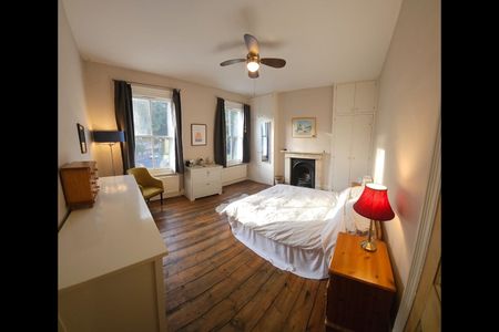 2 Bed Terraced House, Sidney Road, SW9 - Photo 4