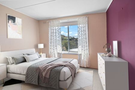 Charming and Spacious Family Home - Photo 4