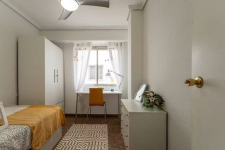 Carrer del Beat Joan Grande, Valencia, Valencian Community 46011 - Foto 3