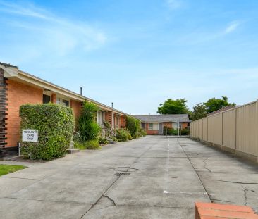 Great Location - Photo 5