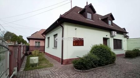 Kiadó jó állapotú ház - Siófok - Photo 4