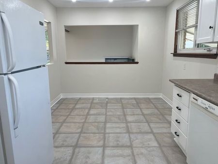 For Lease - 63 Taylor Road, Ajax, Ontario - Photo 3