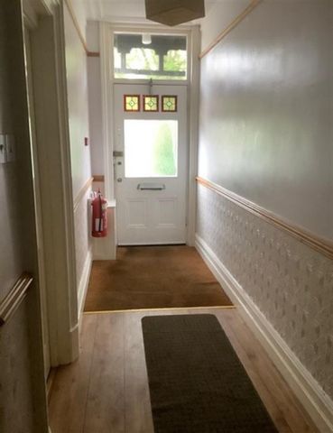 6 Bedroom Semi Detached To Let - Photo 5