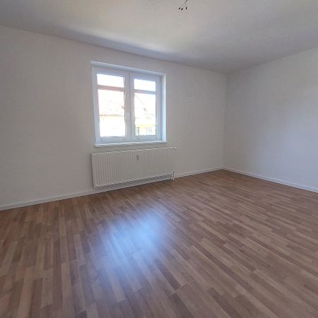 FRISCH RENOVIERTE 2 RAUMWOHNUNG mit Terrasse - Foto 3