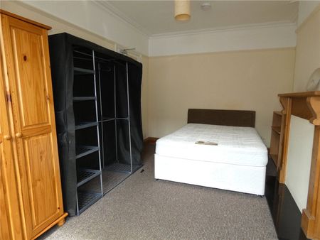 Friars Avenue, Bangor, Gwynedd, LL57 - Photo 3