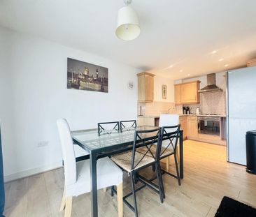 2 Bed Flat, Foxglove Way, LU3 - Photo 3