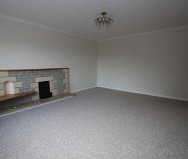 4 bedroom house to rent - Photo 1
