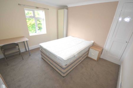 Price £3,600 pcm - Available 01/07/2026 - Furnished - Photo 2