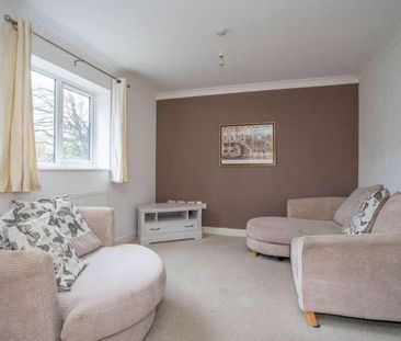 Little Chalfont, HP6 - Photo 1