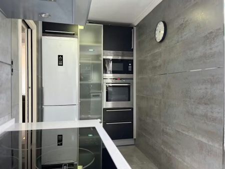 Avenida del Manzanares, Madrid, Community of Madrid 28019 - Foto 3