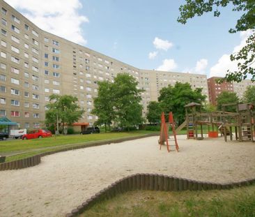 Großzügige 4-Zimmer-Wohnung mit Balkon in ruhiger, grüner Lage - Photo 5