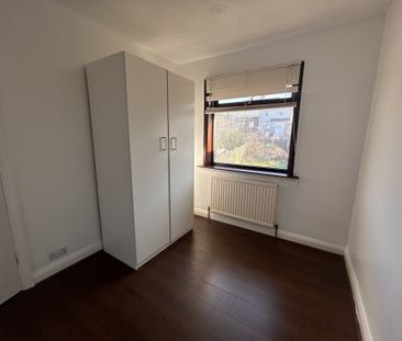 Wheatfield Crescent, Sheffield S5 0JG - Photo 3