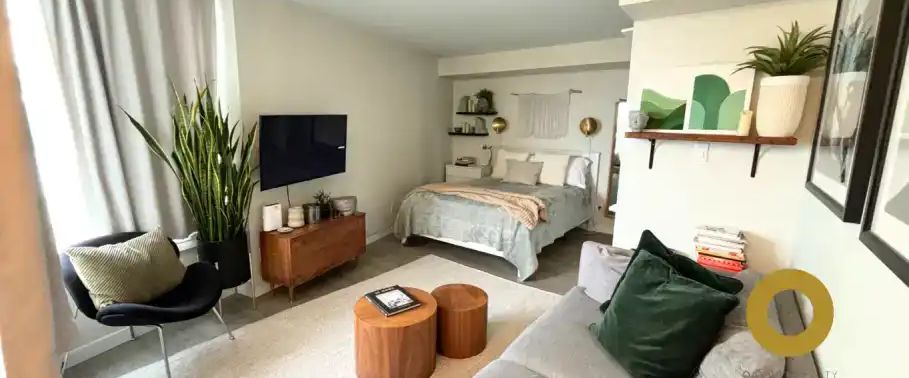 Spacious Beautiful Studio on 6th Ave near Main St! | 311 East 6th Avenue, Vancouver - Photo 1