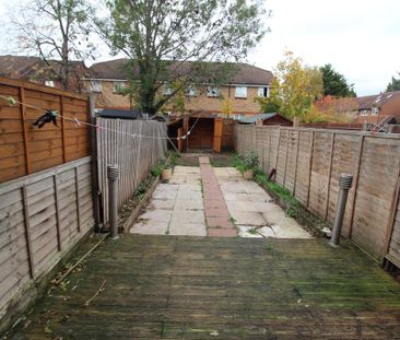 2 bedroom terraced house to rent - Photo 6